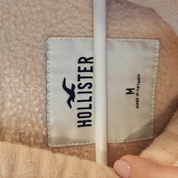 Hollister Hoodie - Picture 3 of 4